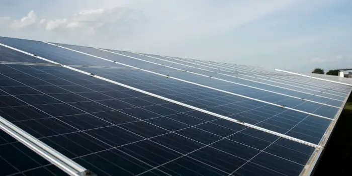 Jüllich Glas Solar - Napelemes Klímarendszer 2 jullich solar napelem